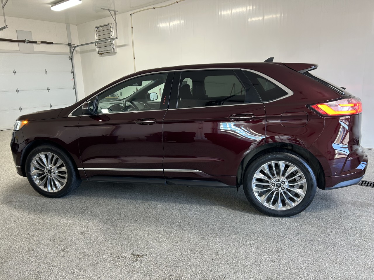 2020 Ford Edge - Image 3