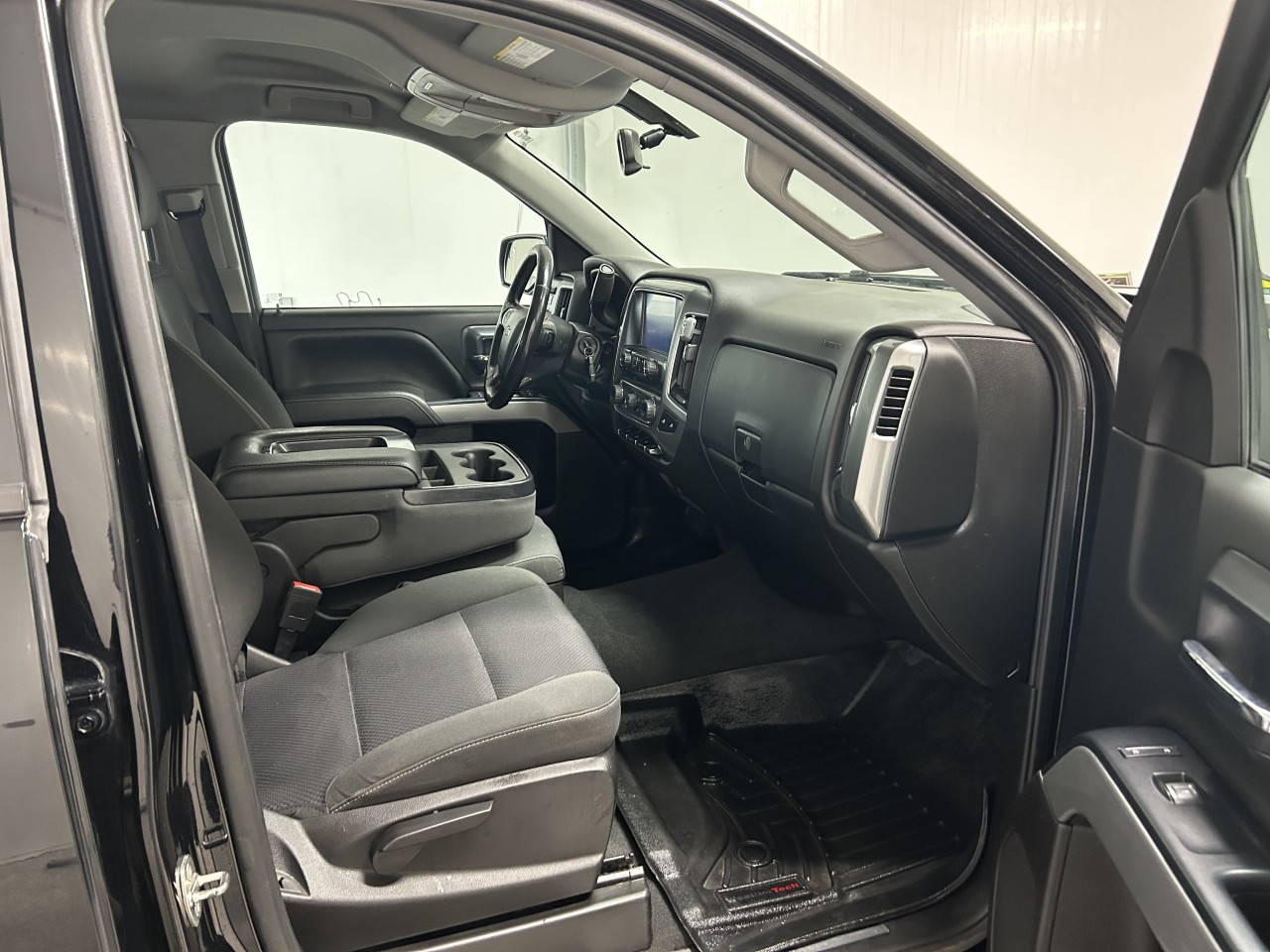 2019 Chevrolet Silverado 1500 LD - Image 18