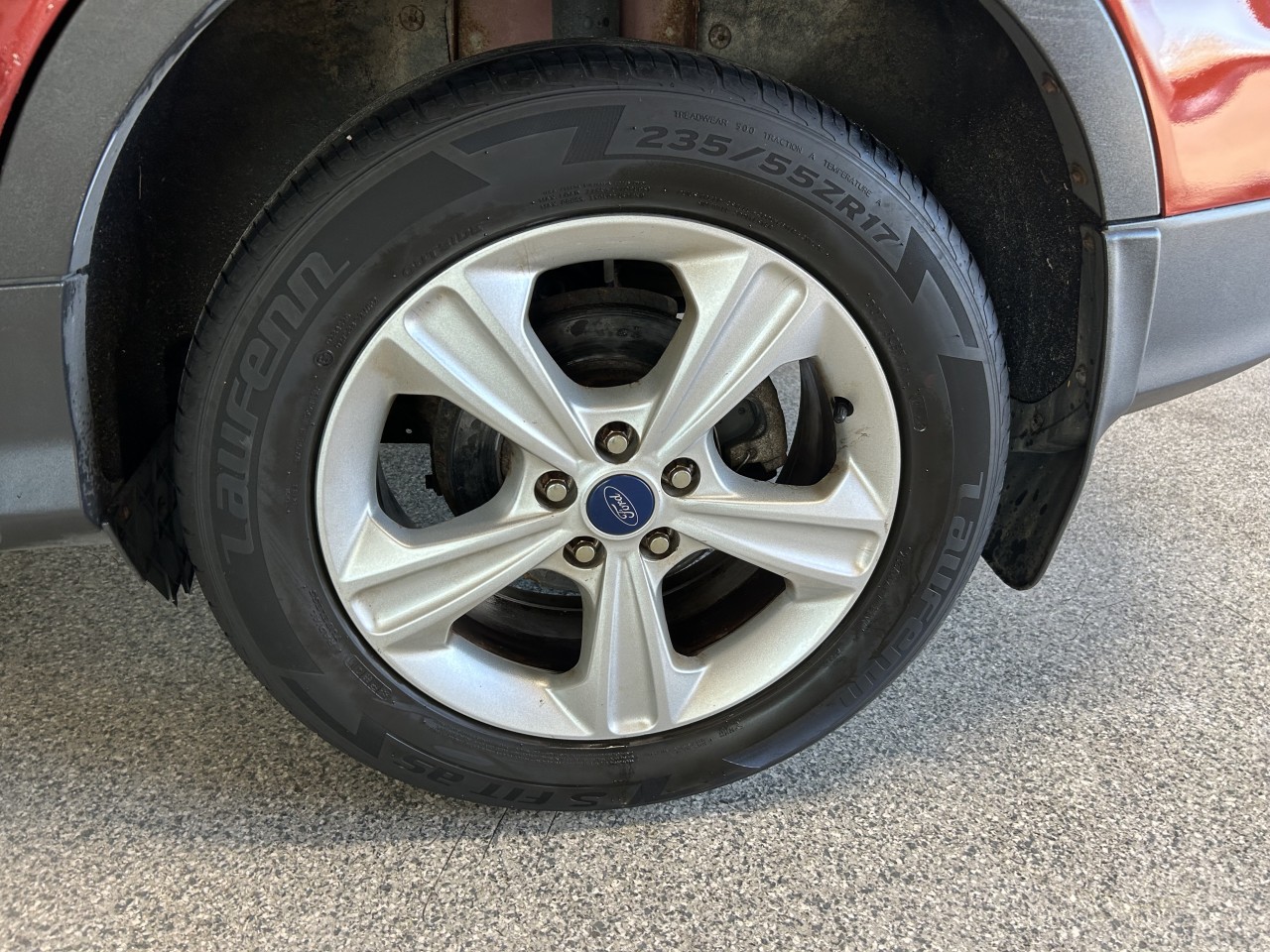 2015 Ford Escape - Image 2