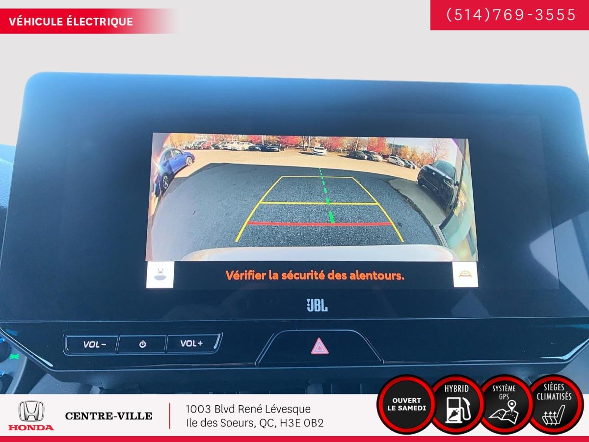 2023 Toyota Venza - Image 24