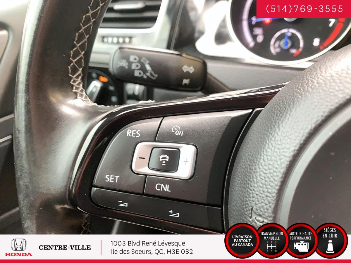 2017 Volkswagen Golf R - Image 24