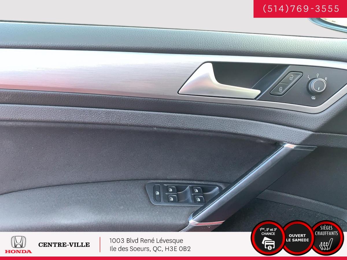 2017 Volkswagen Golf SportWagen - Image 14