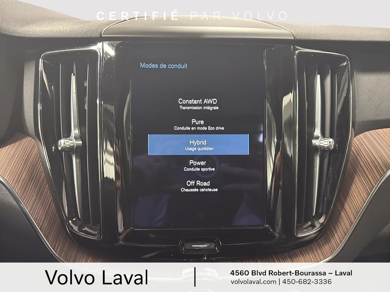 2021 Volvo XC60 - Image 20
