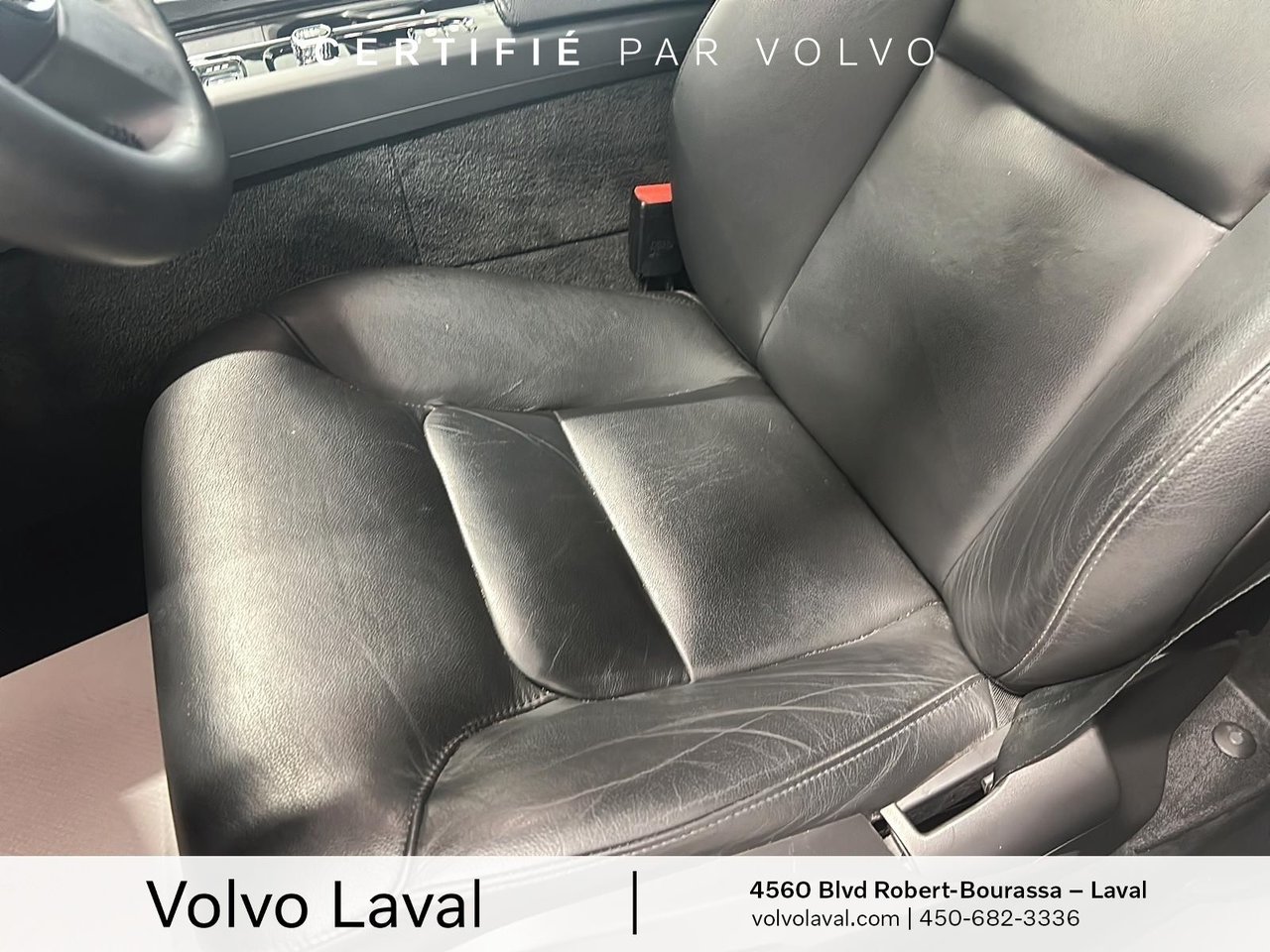 2022 Volvo XC60 Recharge - Image 8