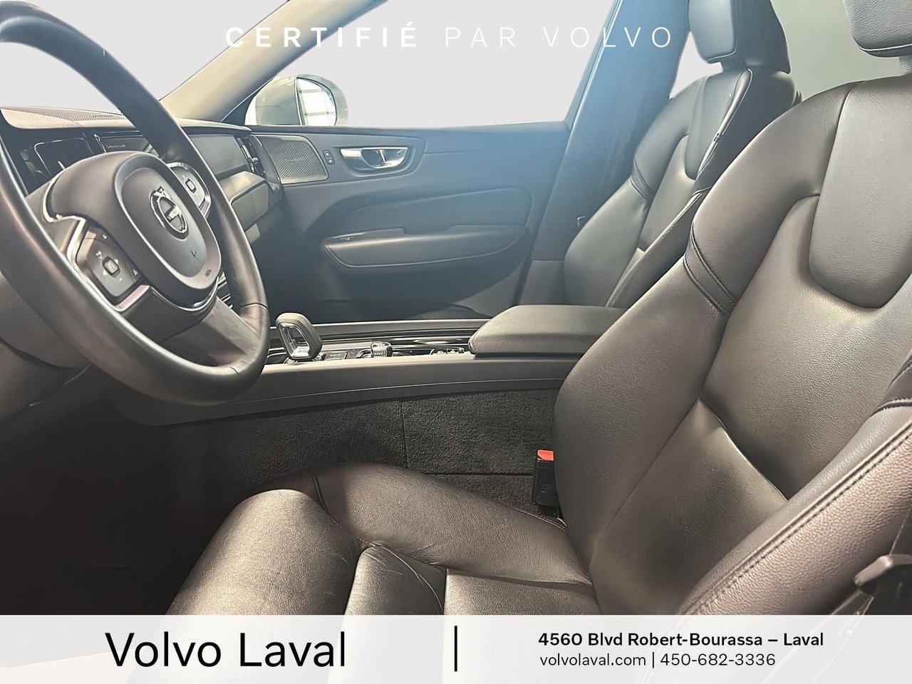 2022 Volvo XC60 Recharge - Image 9