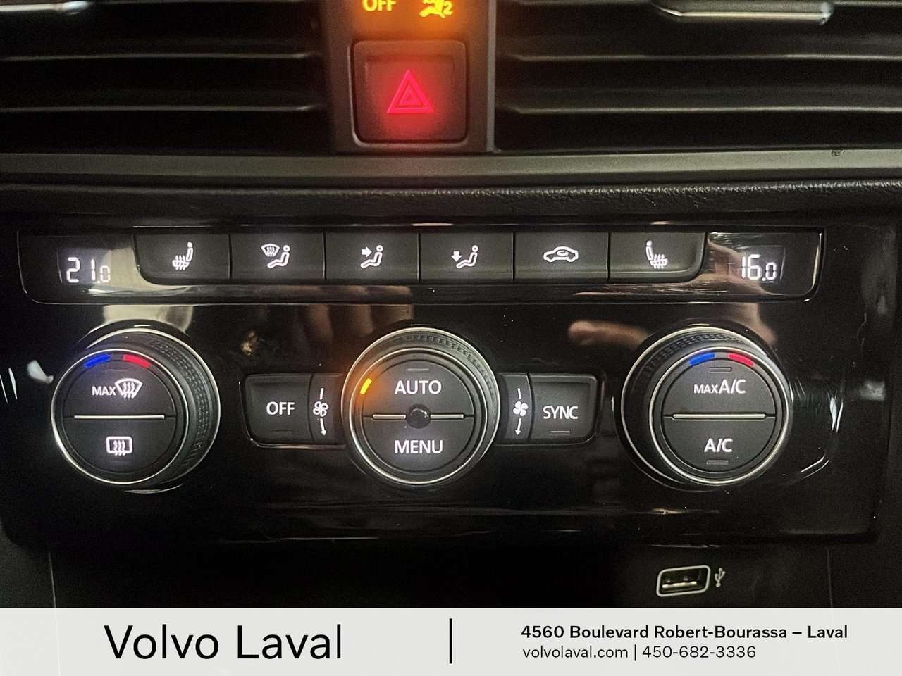 2019 Volkswagen Jetta - Image 15