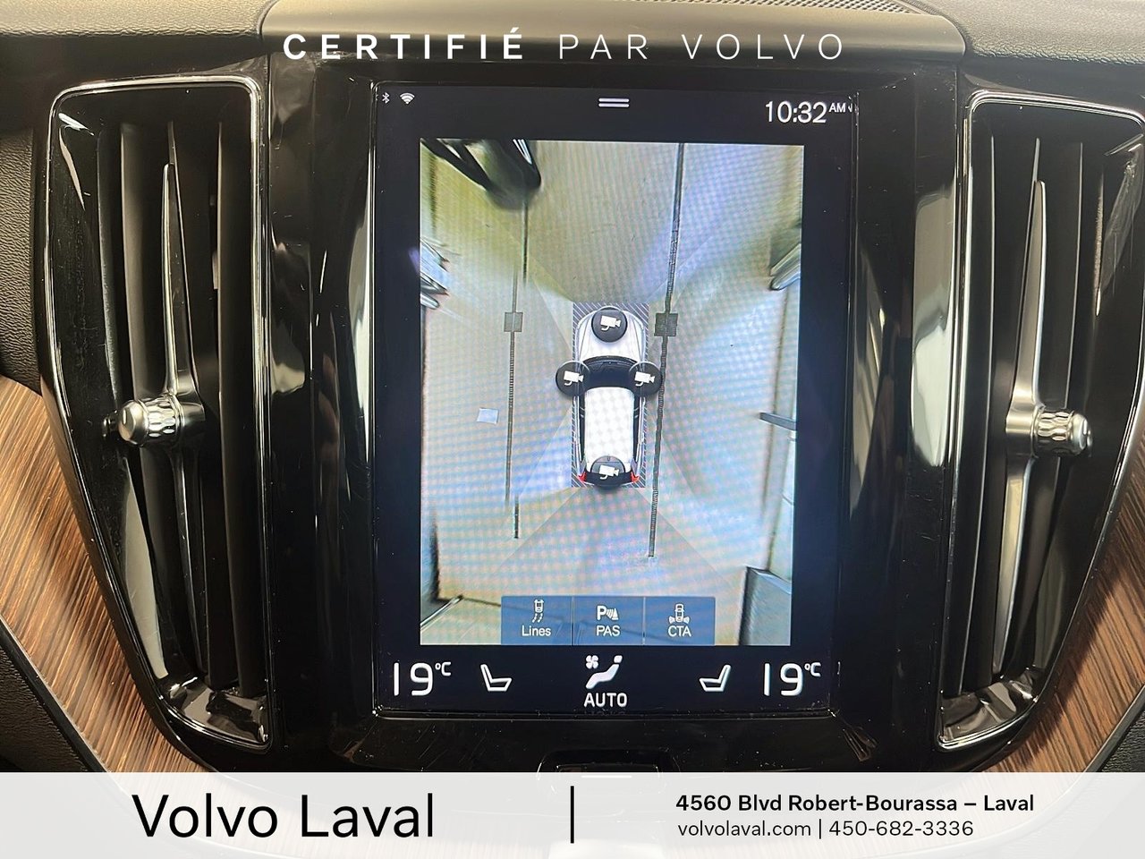 2021 Volvo XC60 - Image 14