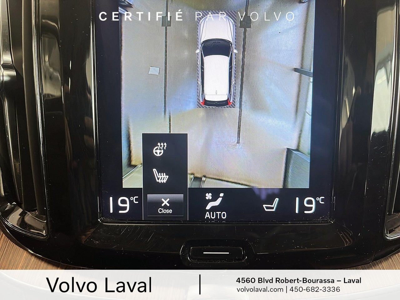 2021 Volvo XC60 - Image 15