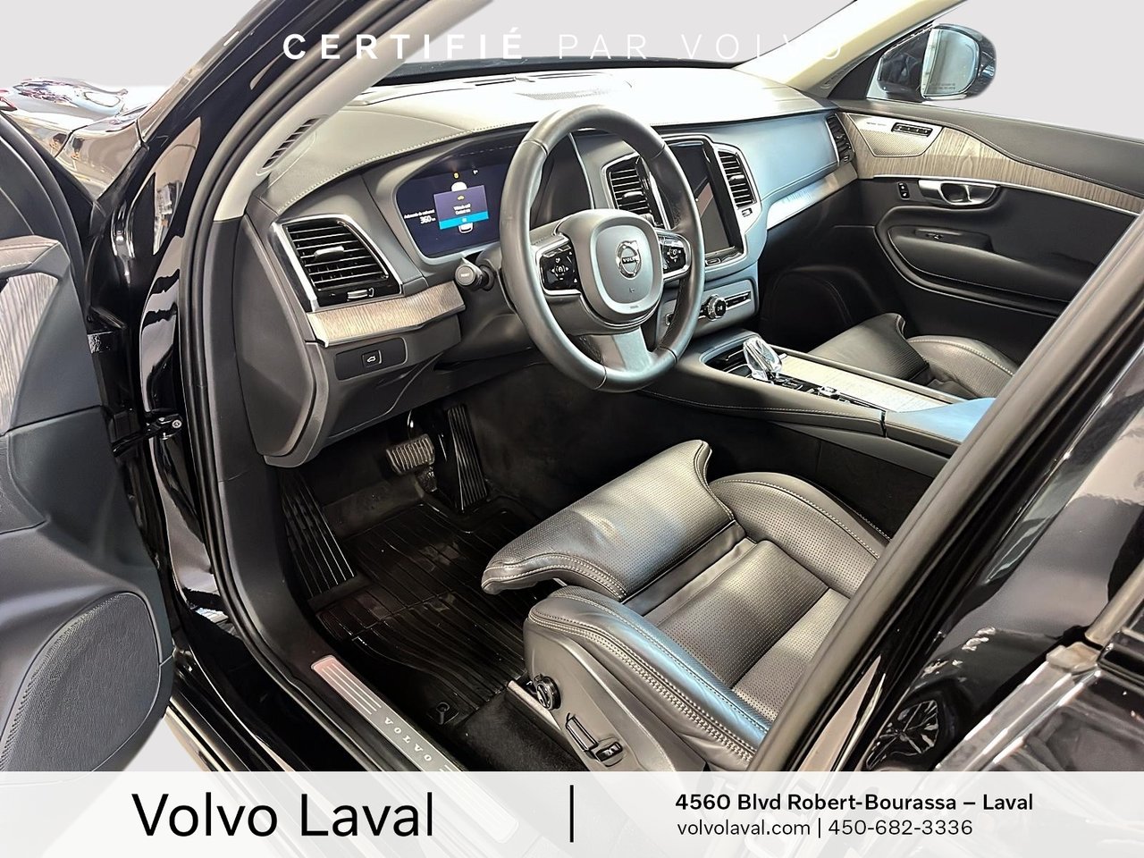 2023 Volvo XC90 - Image 8