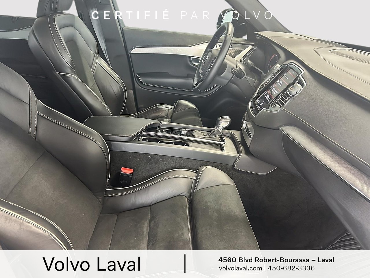 2022 Volvo XC90 - Image 9