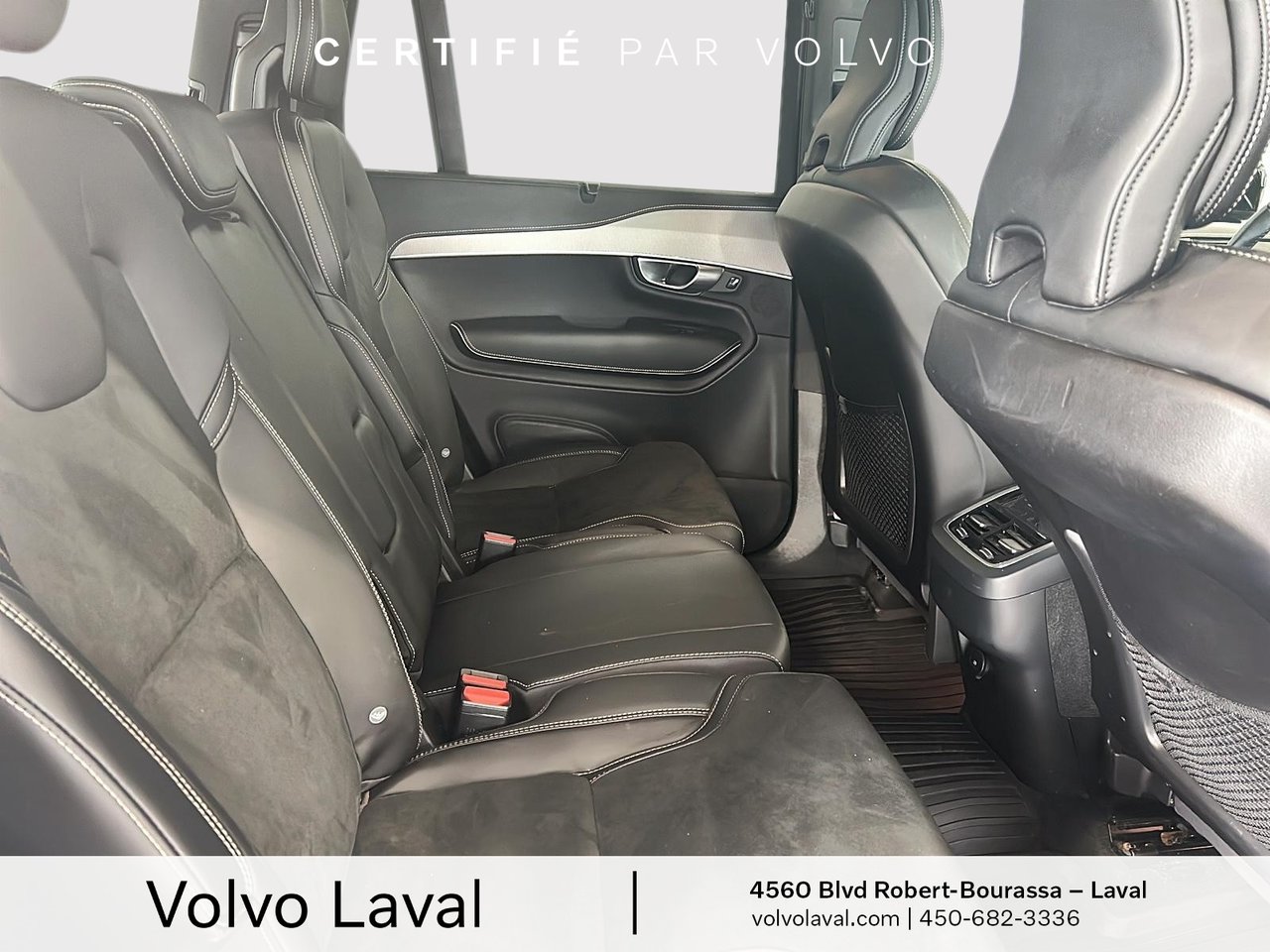 2022 Volvo XC90 - Image 10