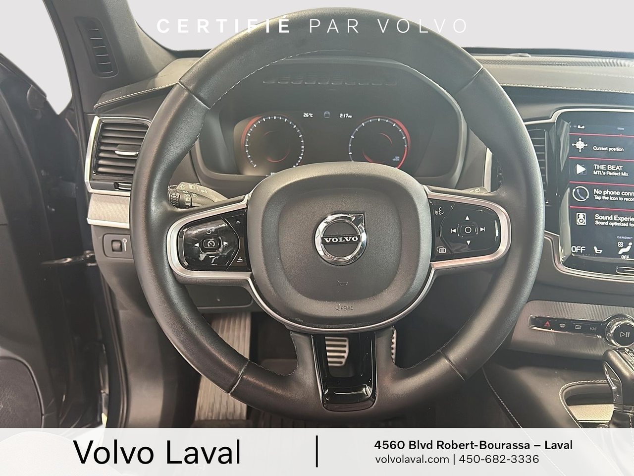 2022 Volvo XC90 - Image 13