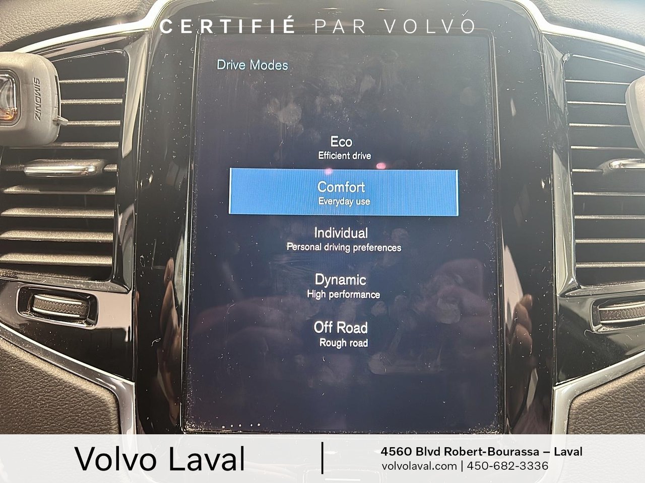 2022 Volvo XC90 - Image 20