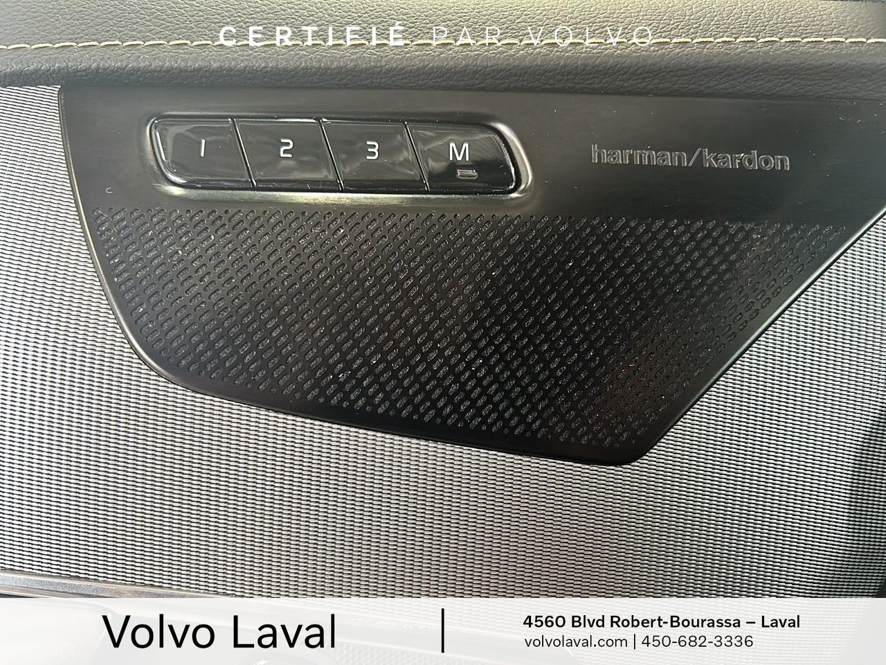 2022 Volvo XC90 - Image 21