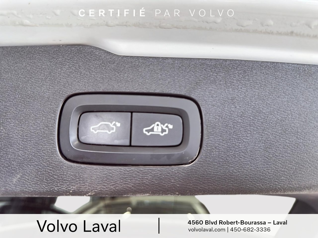 2021 Volvo V60 - Image 21