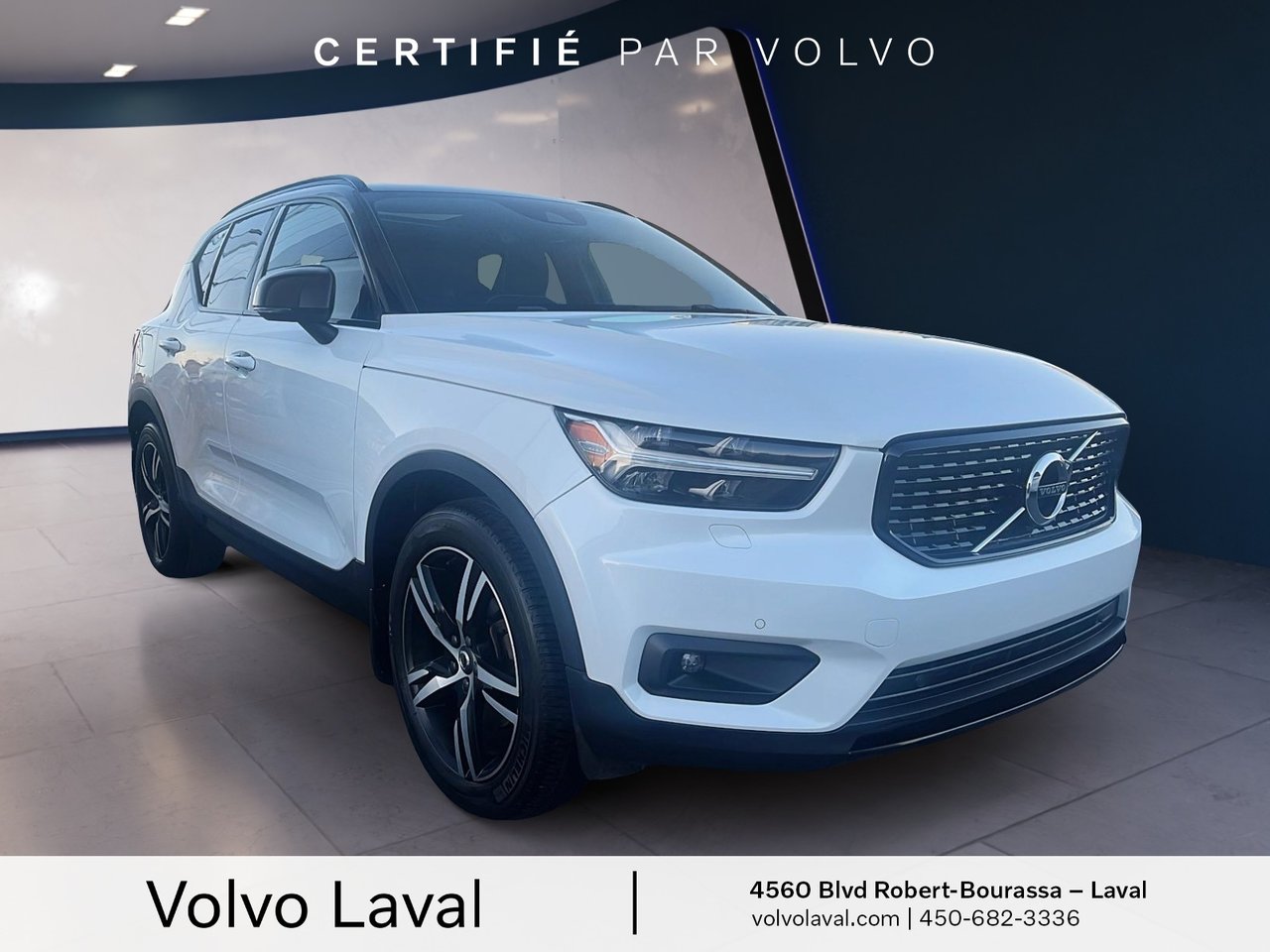 2022 Volvo XC40 - Image 3
