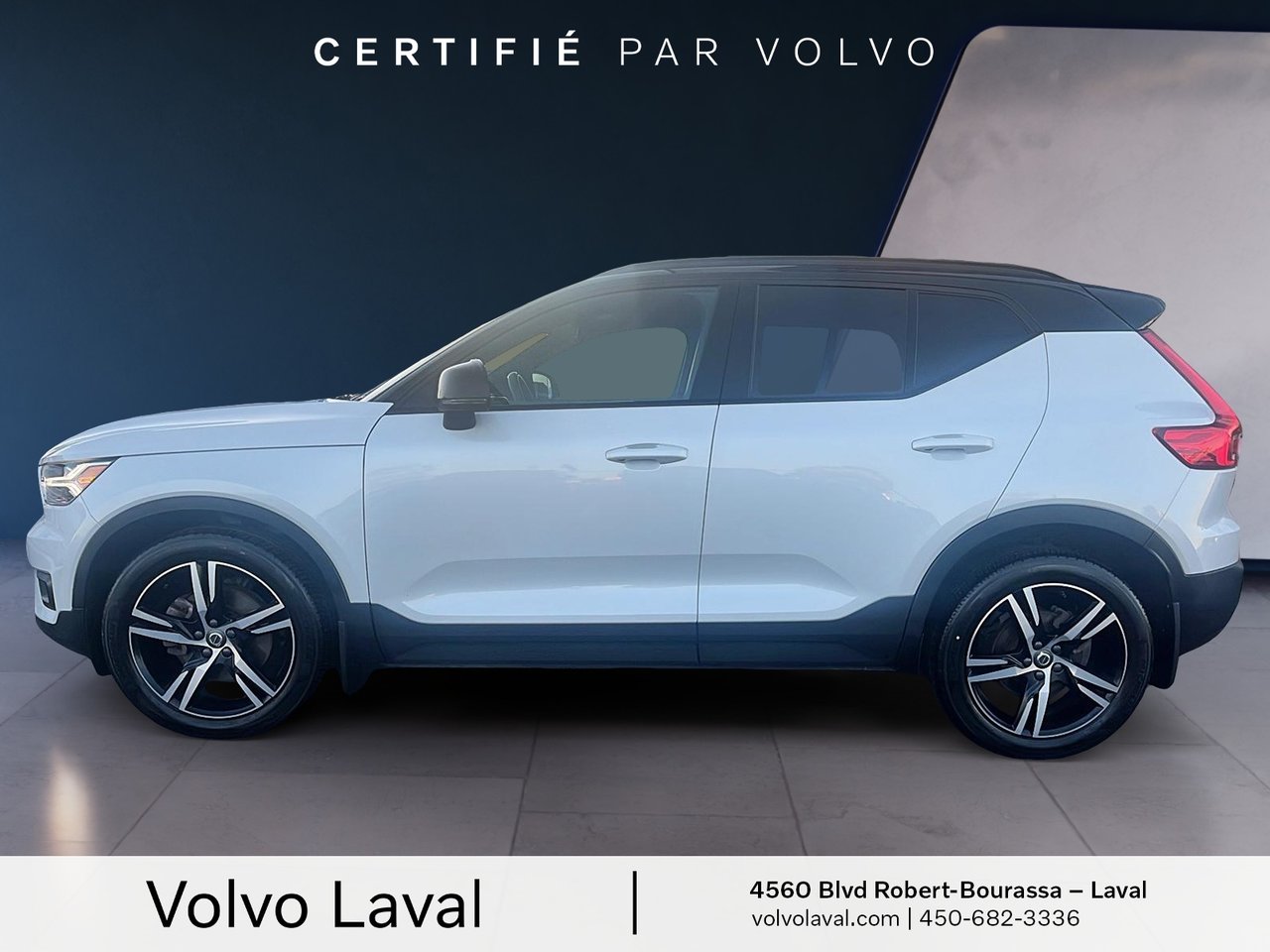 2022 Volvo XC40 - Image 5