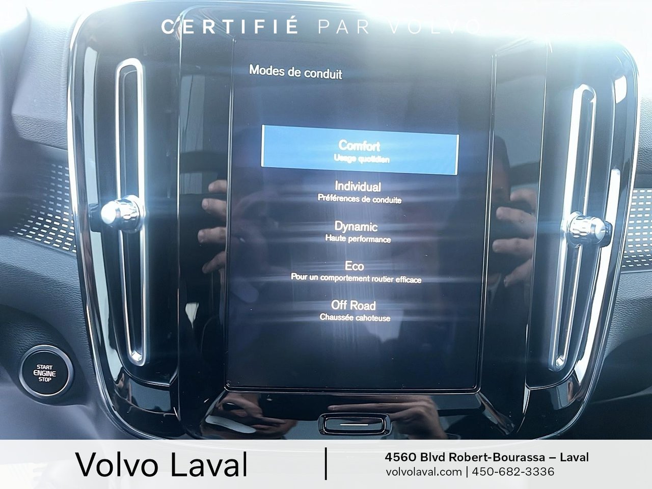 2022 Volvo XC40 - Image 15