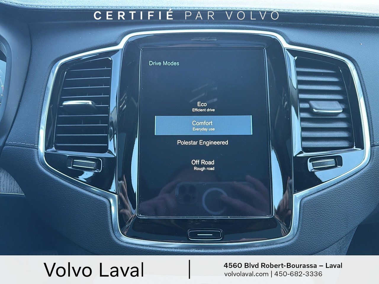 2022 Volvo XC90 - Image 19