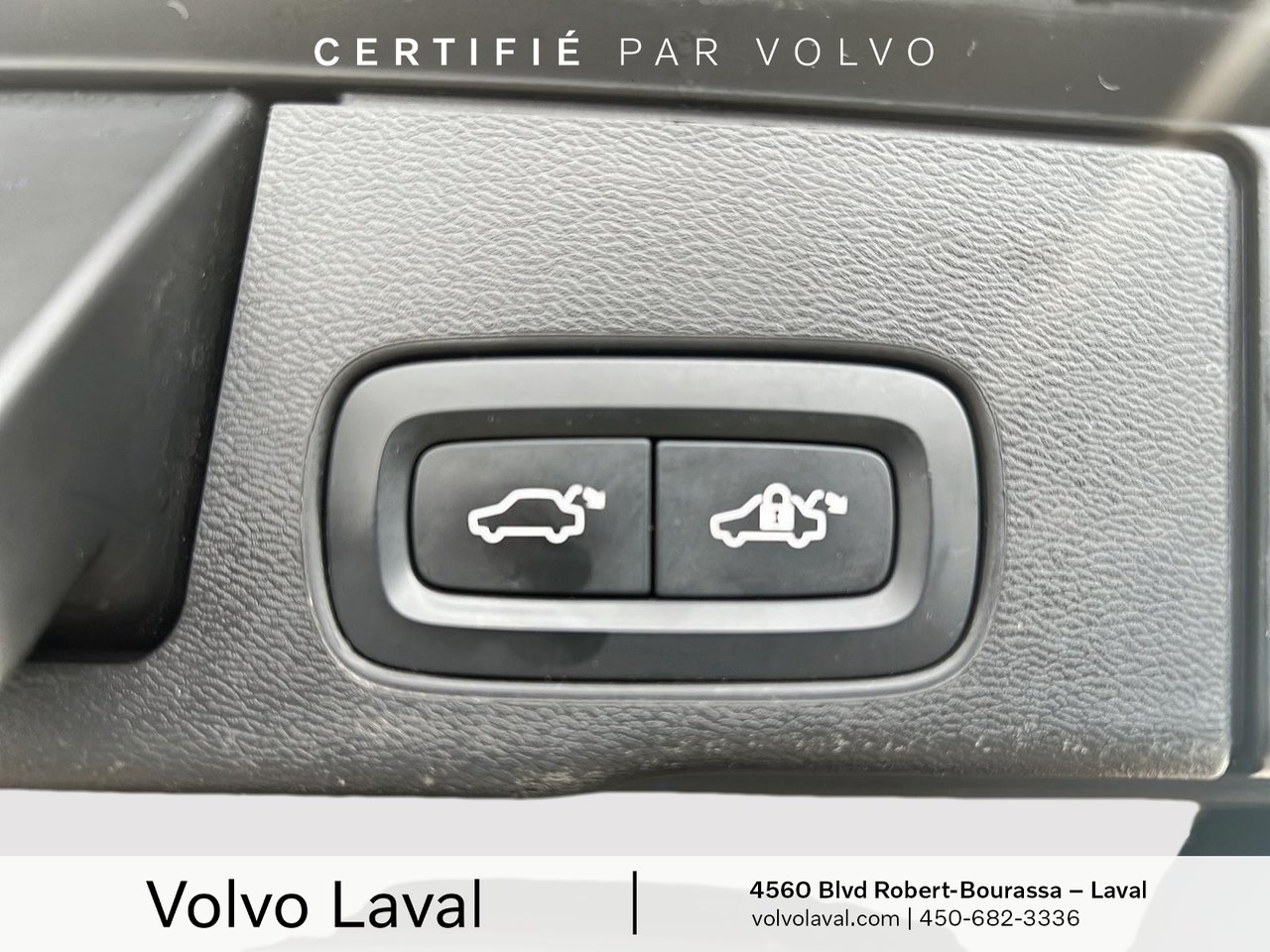 2021 Volvo XC60 - Image 18