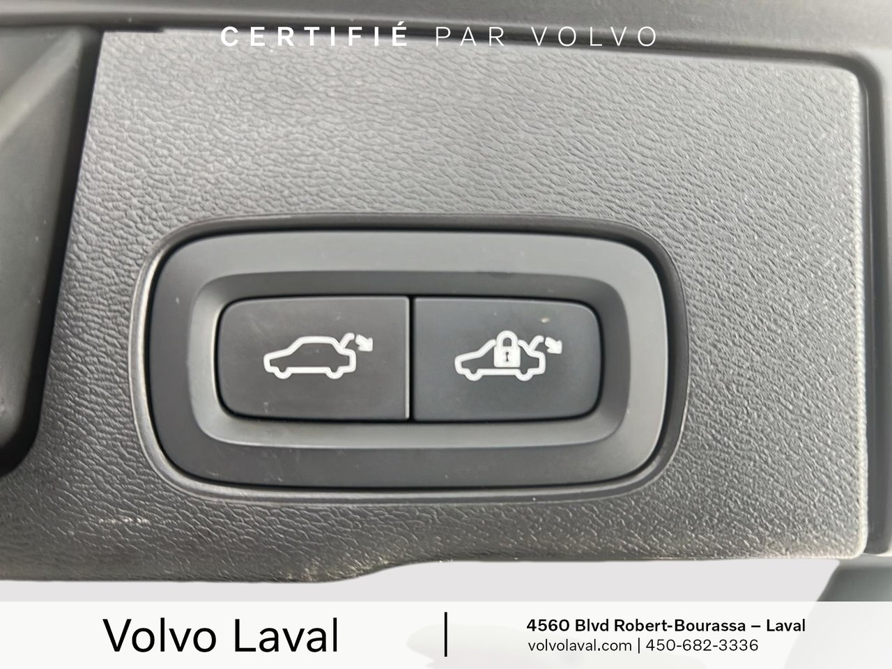 2022 Volvo XC60 - Image 21