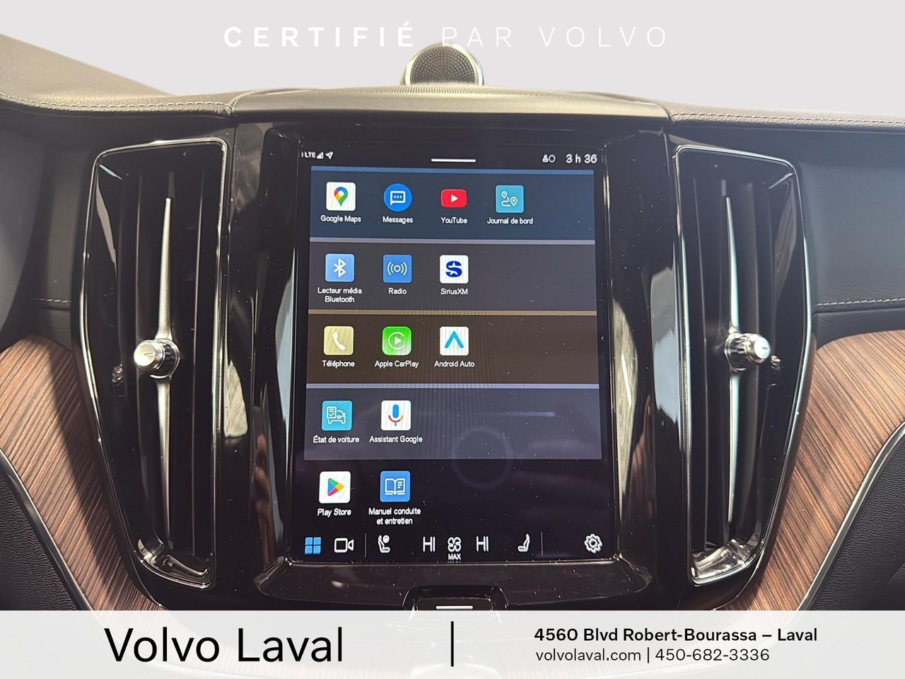 2022 Volvo XC60 - Image 19