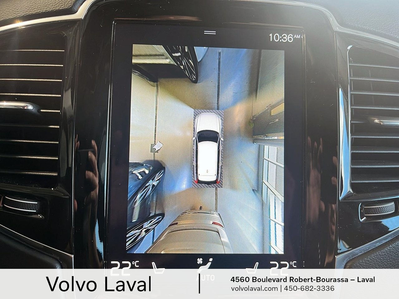 2020 Volvo XC90 - Image 14