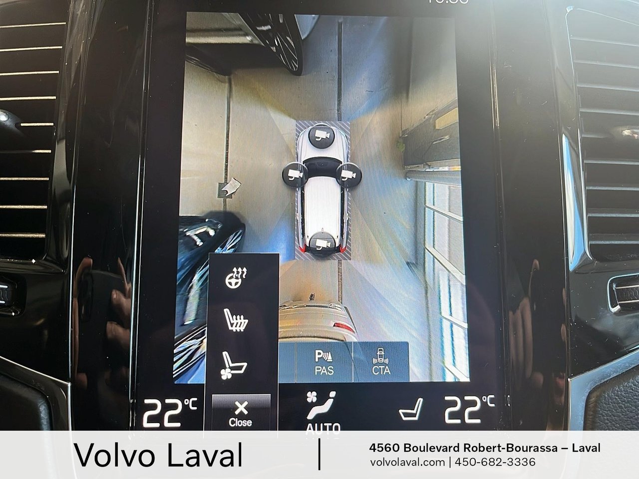 2020 Volvo XC90 - Image 16