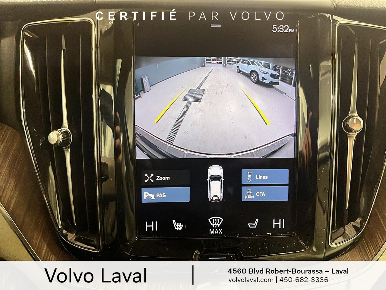 2021 Volvo XC60 - Image 15