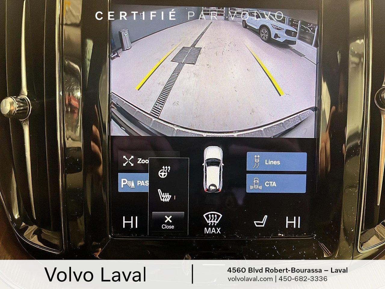 2021 Volvo XC60 - Image 16