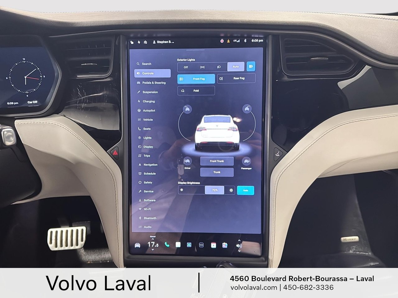 2020 Tesla Model X - Image 13