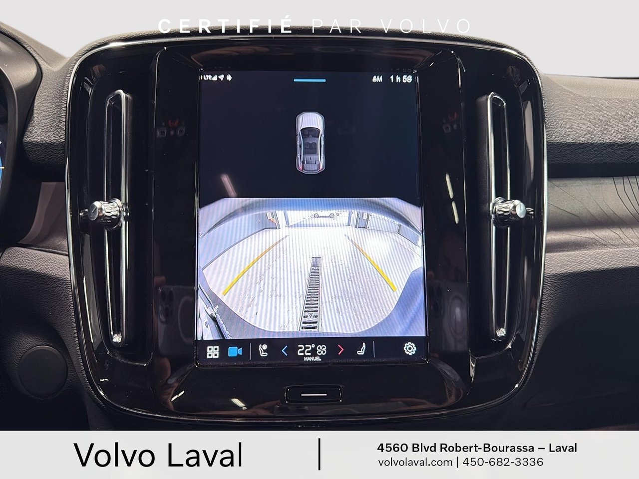 2025 Volvo EC40 - Image 13