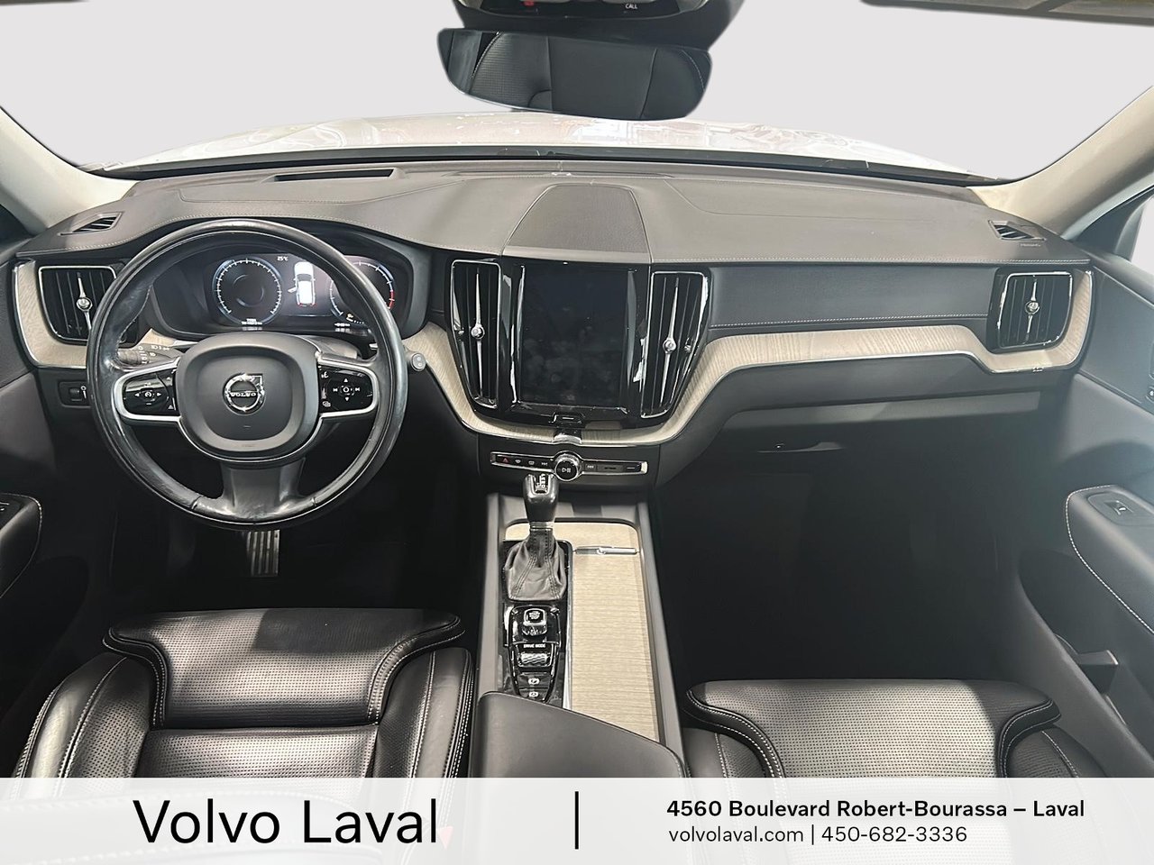 2020 Volvo XC60 - Image 7