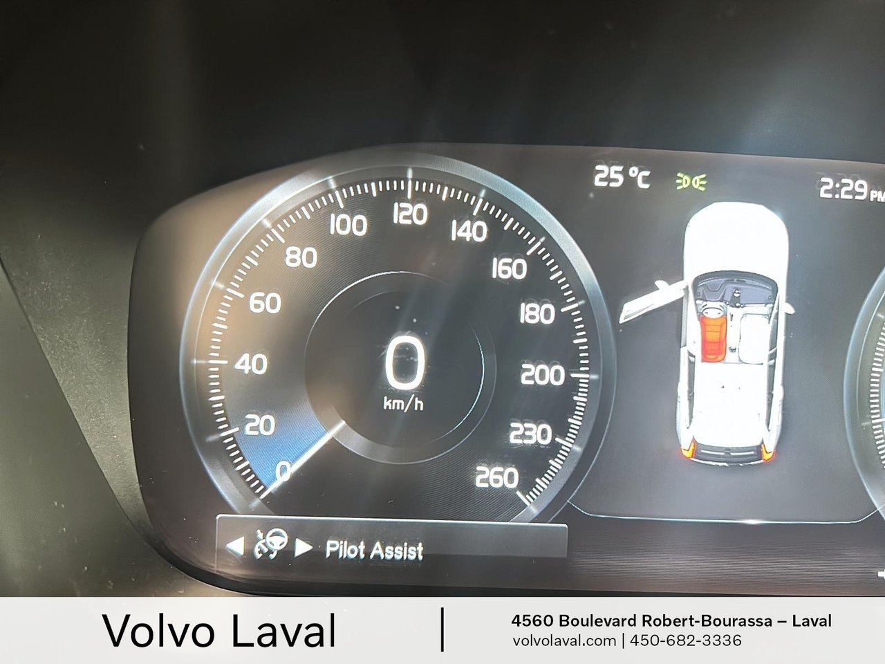 2020 Volvo XC60 - Image 19