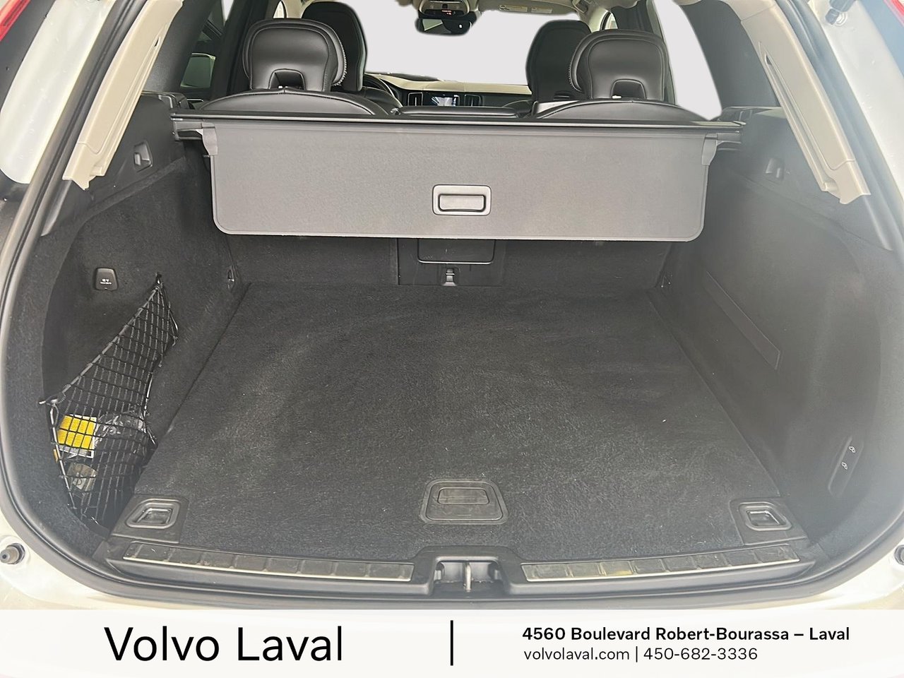 2020 Volvo XC60 - Image 21
