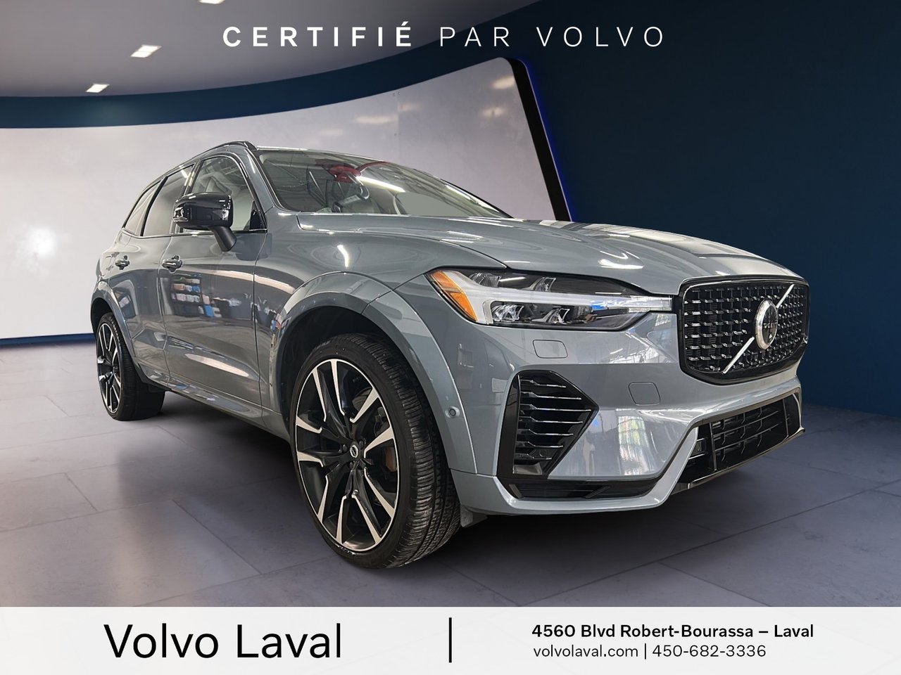 2023 Volvo XC60 Recharge - Image 3