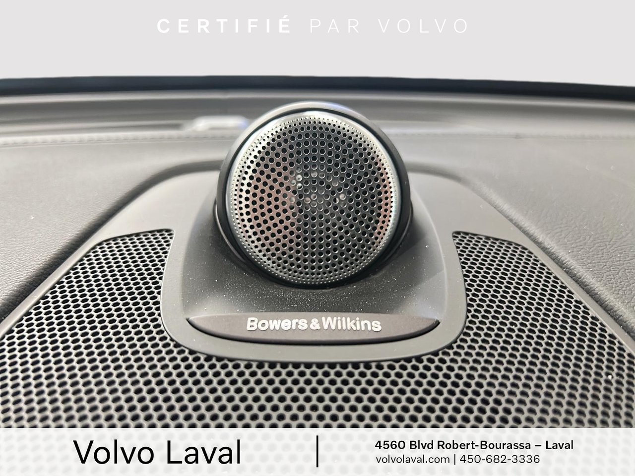 2023 Volvo XC60 Recharge - Image 12