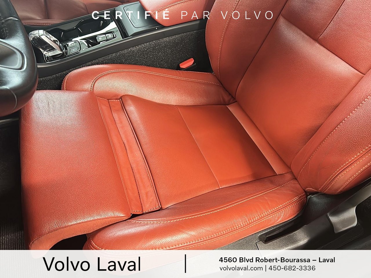 2021 Volvo XC40 - Image 8