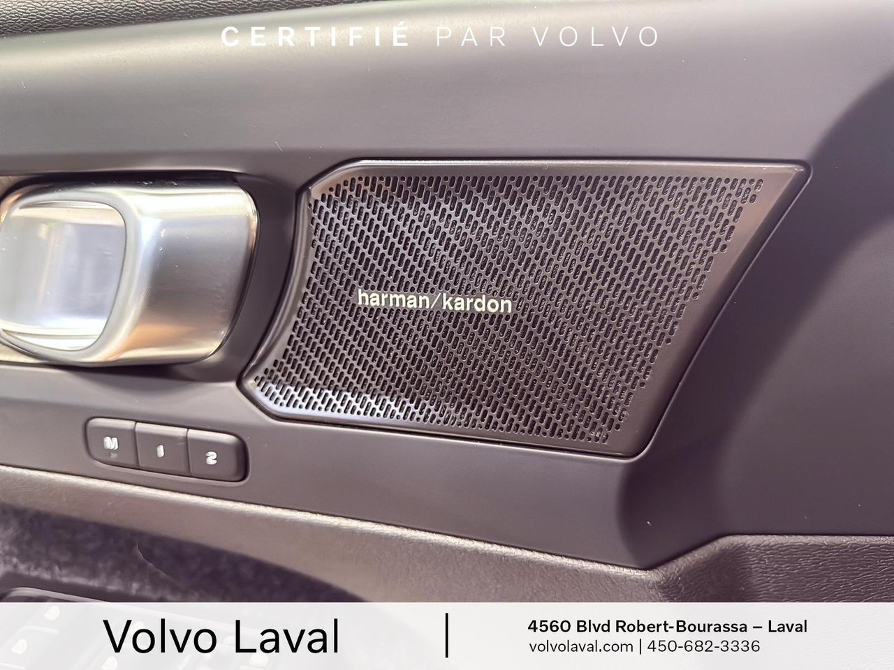 2023 Volvo XC40 - Image 14