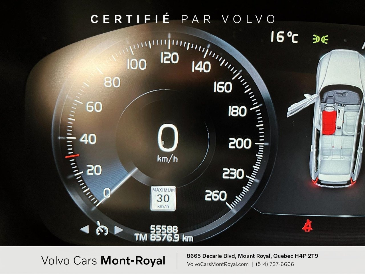 2022 Volvo V60 Cross Country - Image 11