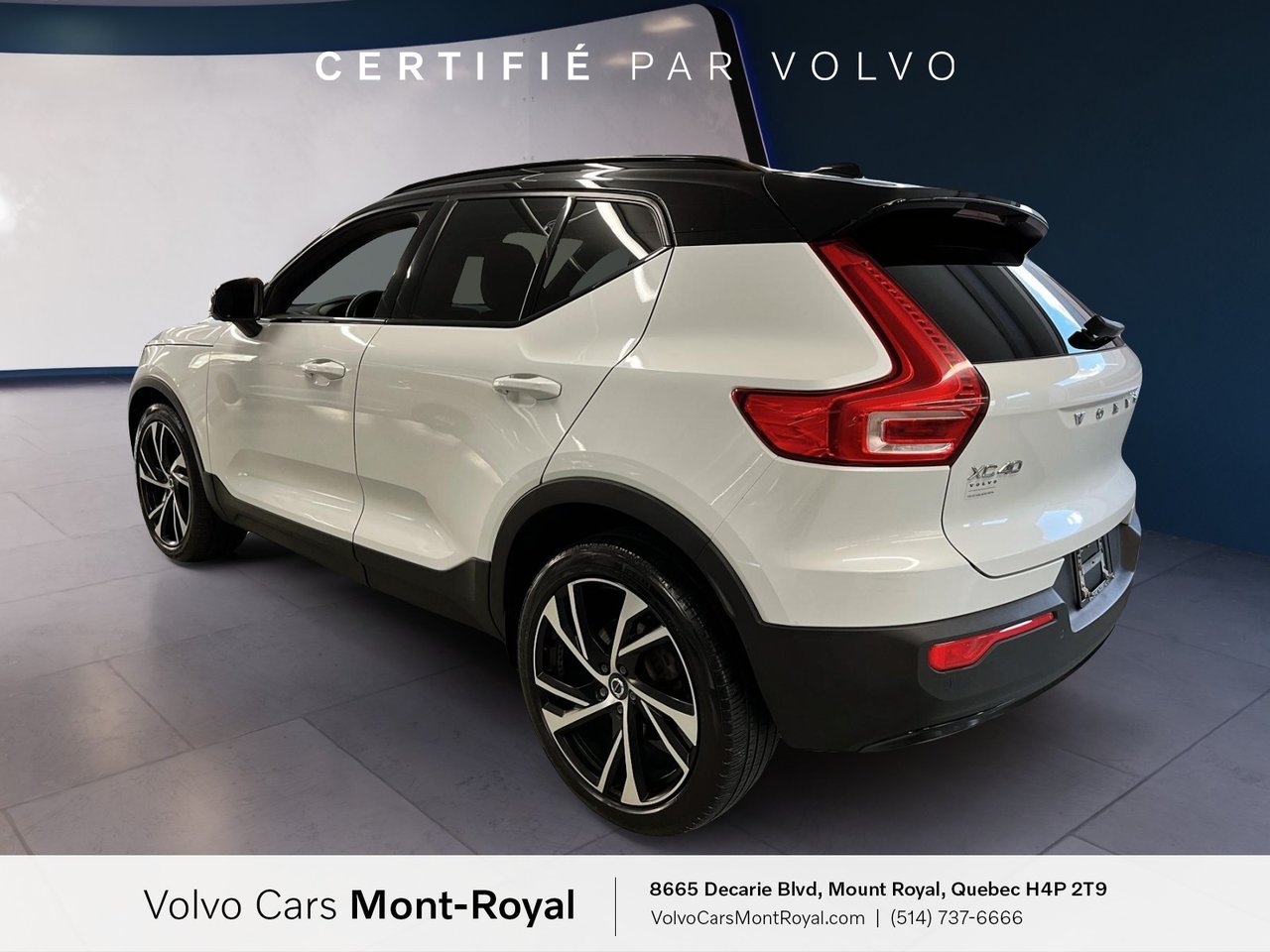 2022 Volvo XC40 - Image 4