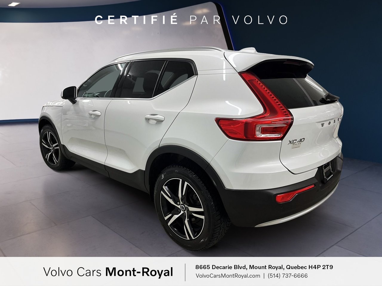 2023 Volvo XC40 - Image 4