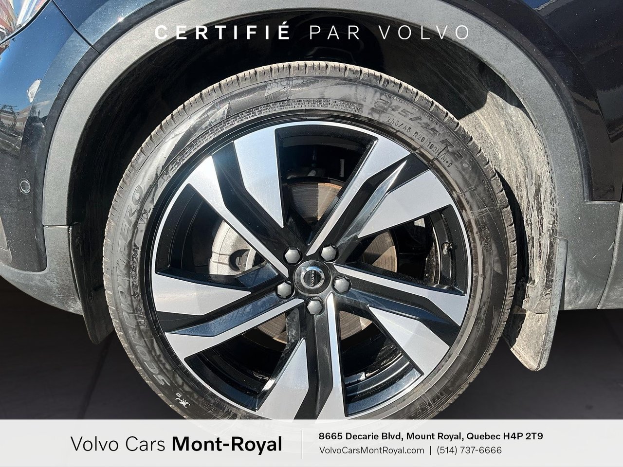 2025 Volvo XC40 - Image 6