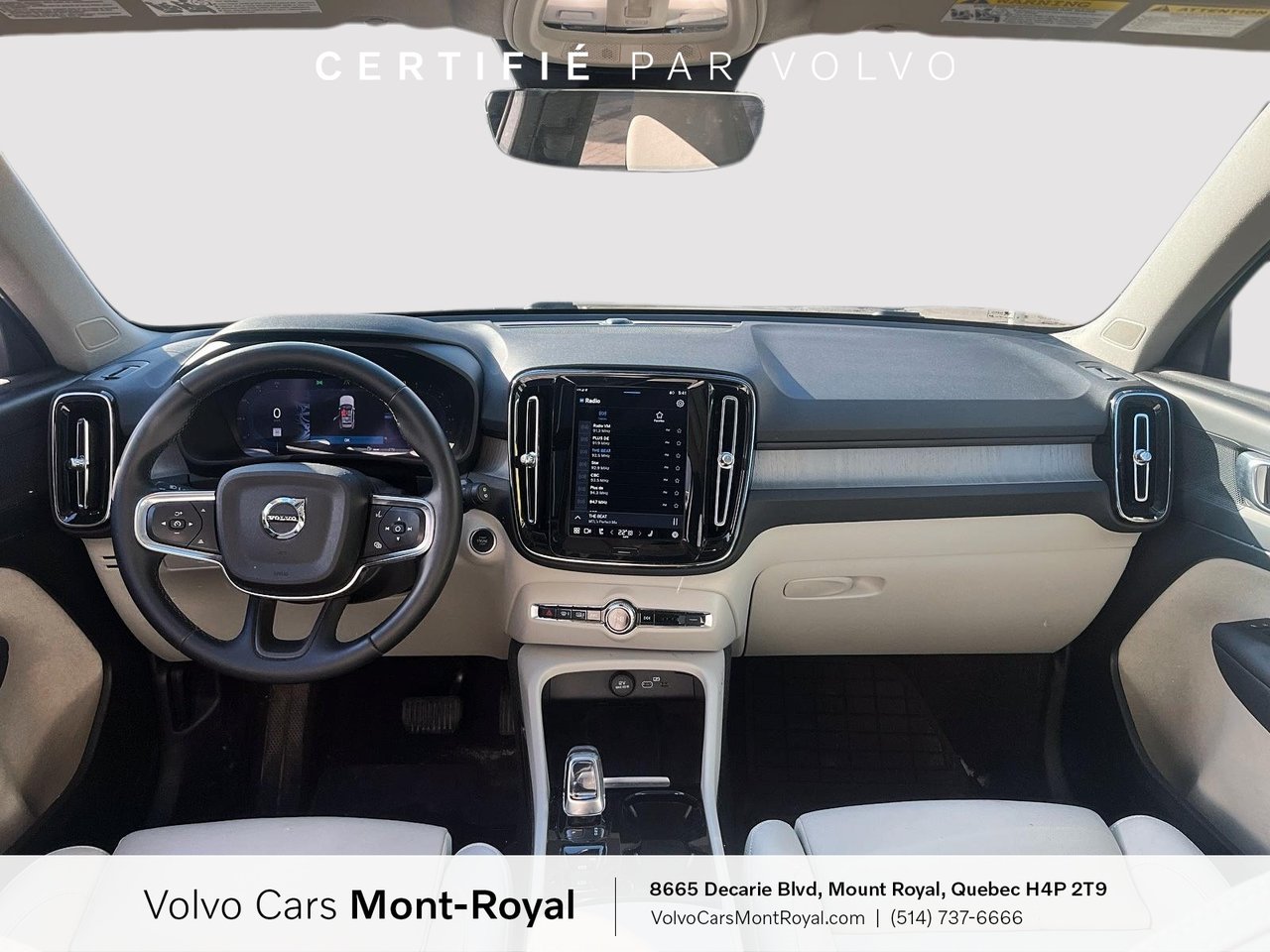 2025 Volvo XC40 - Image 8