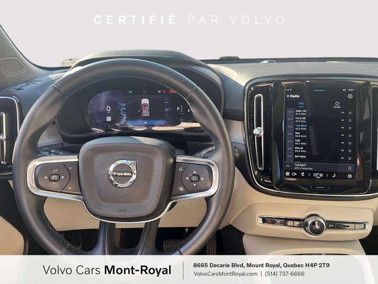 2025 Volvo XC40 - Image 10