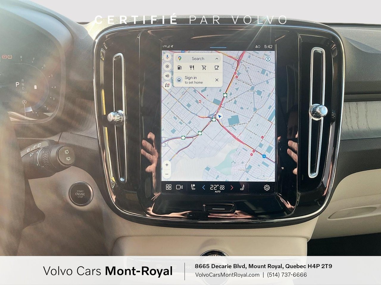 2025 Volvo XC40 - Image 15