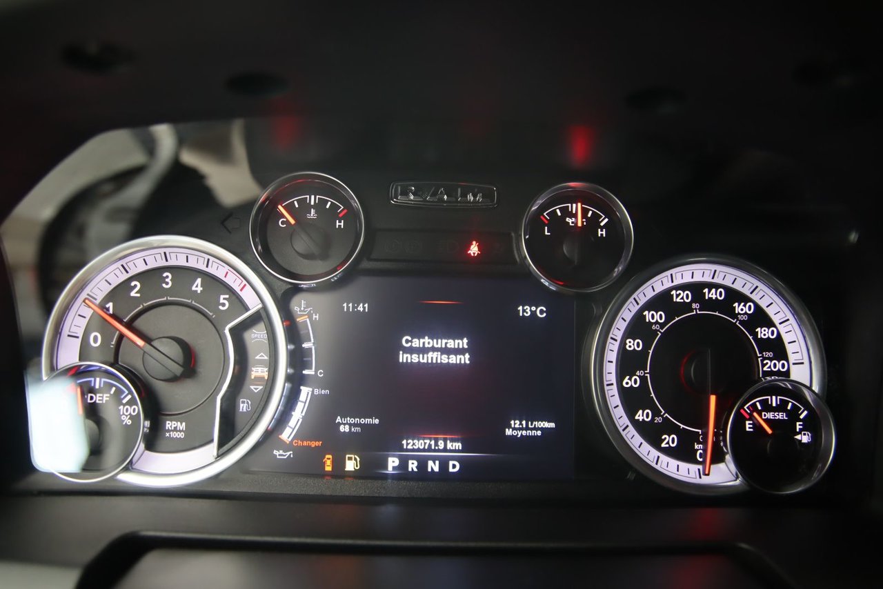 2018 Ram 1500 - Image 12