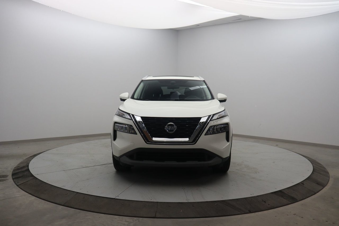 2021 Nissan Rogue - Image 2
