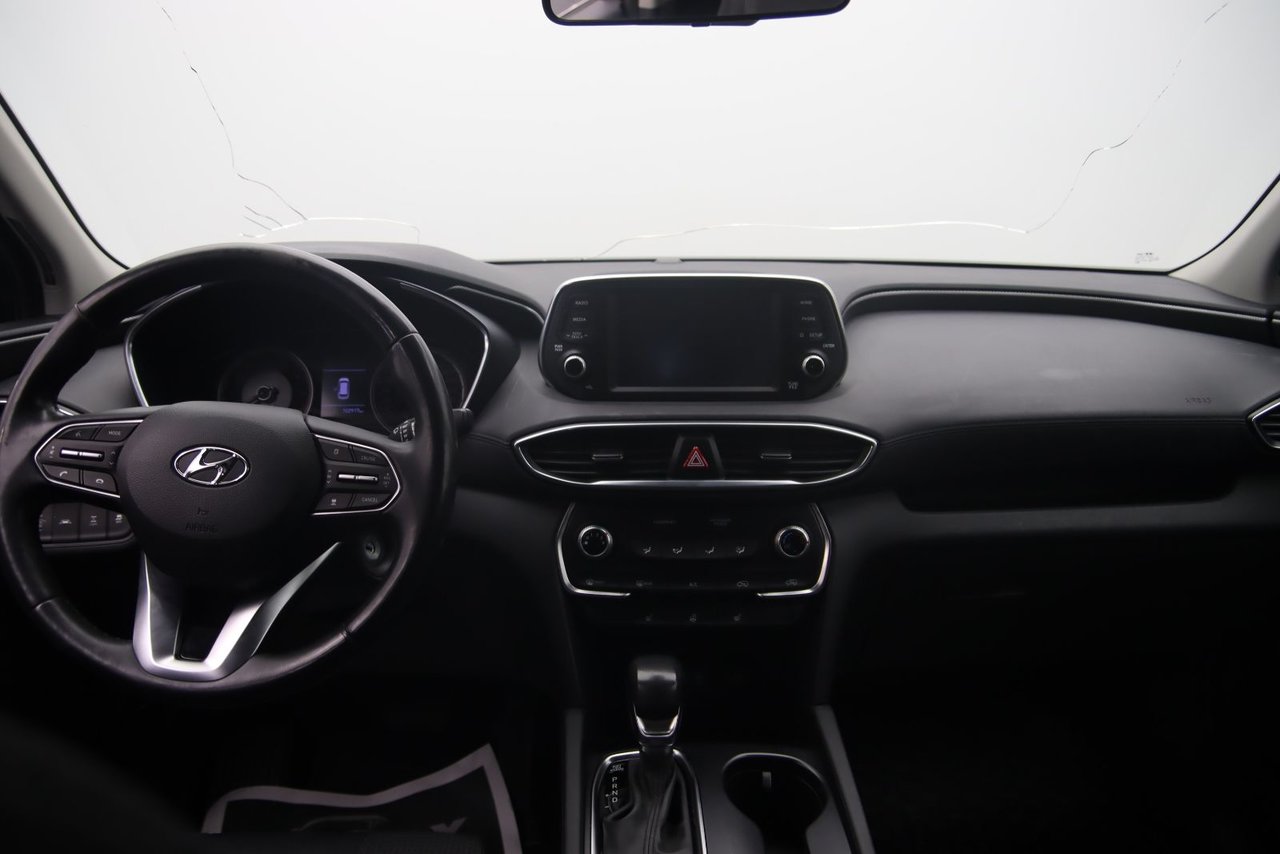 2019 Hyundai Santa Fe - Image 10