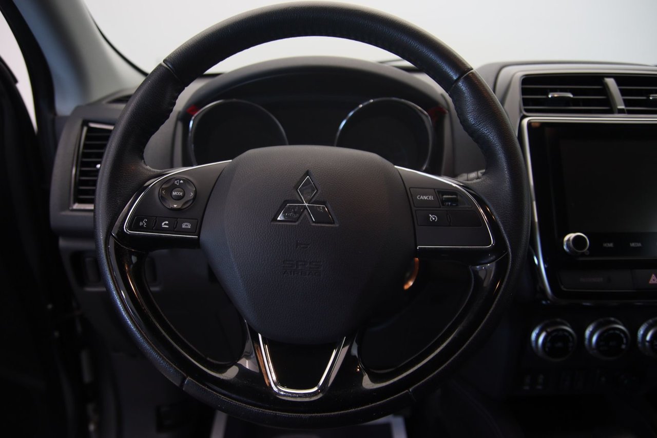 2022 Mitsubishi RVR - Image 11